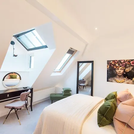 The Tower By Serviced *