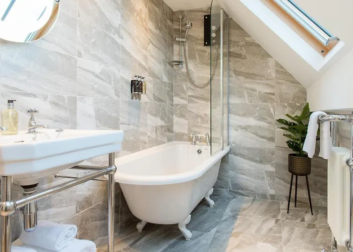 דירה The Tower By Serviced הרוגייט